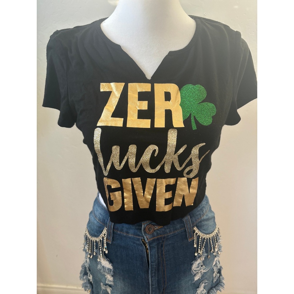 Zeroβ Lucks given crop top